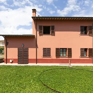 Il Nido Della Gastronomia Toscana Aparthotel Montopoli in Val dʼArno